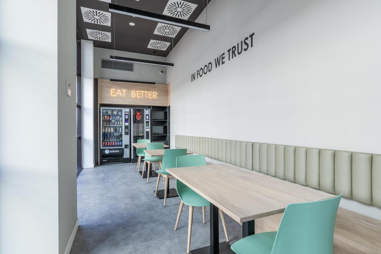 Micampus Xaudaro Student Residence マドリード エクステリア 写真